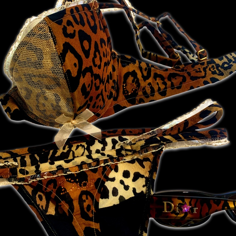 Dior John Galliano 2000s Archive Gambler Collection
Ombré Leopard Lingerie Set - Picture 7 of 16